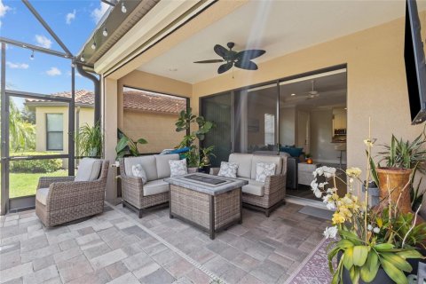 Villa ou maison à vendre à Bradenton, Floride: 3 chambres, 177.63 m2 № 2229787 - photo 29