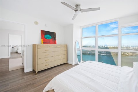 Condo in Miami, Florida, 2 bedrooms № 2183389 - photo 14
