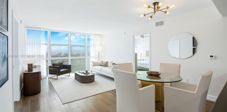 Condo in Miami, Florida, 2 bedrooms № 2183389