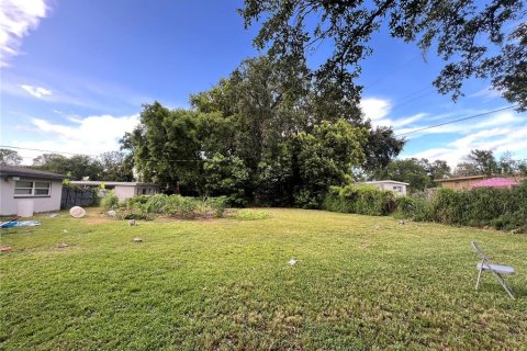 House in Orlando, Florida 4 bedrooms, 134.34 sq.m. № 1798109 - photo 10