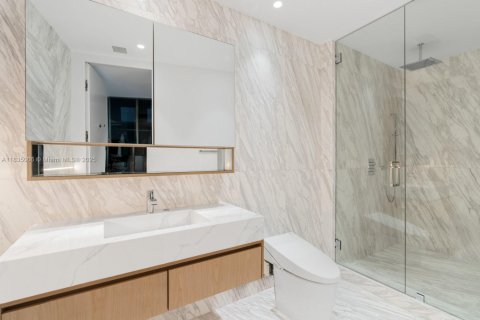 Condo in Sunny Isles Beach, Florida, 4 bedrooms  № 2016827 - photo 20