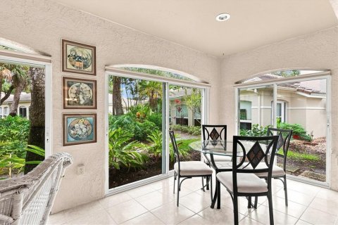 Villa ou maison à vendre à Sarasota, Floride: 3 chambres, 176.51 m2 № 2325240 - photo 24