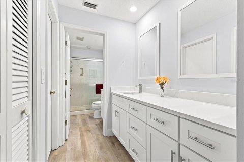 Villa ou maison à vendre à Sarasota, Floride: 3 chambres, 176.51 m2 № 2325240 - photo 17