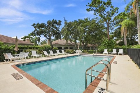 Villa ou maison à vendre à Sarasota, Floride: 3 chambres, 176.51 m2 № 2325240 - photo 29