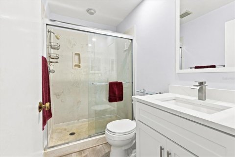 Villa ou maison à vendre à Sarasota, Floride: 3 chambres, 176.51 m2 № 2325240 - photo 19