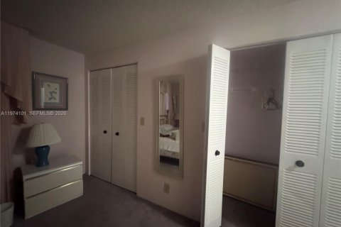 Снять в аренду кондоминиум в Дания-Бич, Флорида 2 спальни, 110.55м2, № 2042940 - фото 11