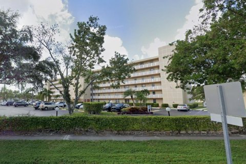 Снять в аренду кондоминиум в Дания-Бич, Флорида 2 спальни, 110.55м2, № 2042940 - фото 28