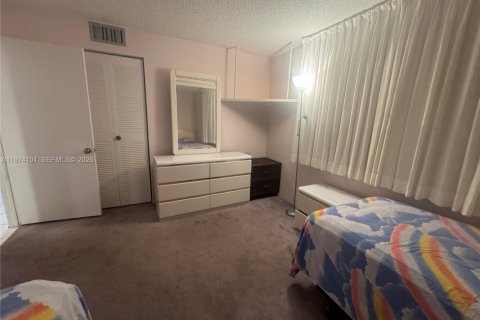 Снять в аренду кондоминиум в Дания-Бич, Флорида 2 спальни, 110.55м2, № 2042940 - фото 13