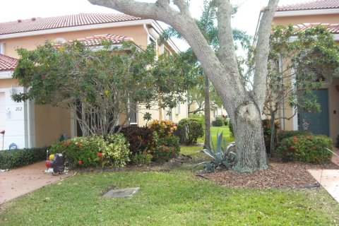 Condo in Boynton Beach, Florida, 3 bedrooms  № 837648 - photo 1