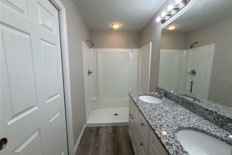 House in Ocklawaha, Florida 3 bedrooms, 122.54 sq.m. № 2379256 - photo 16