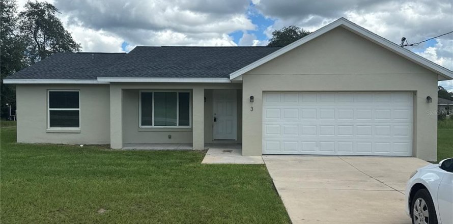 House in Ocklawaha, Florida 3 bedrooms, 122.54 sq.m. № 2379256