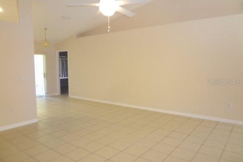 Appartement à louer à Palm Coast, Floride: 3 chambres, 119.47 m2 № 2092019 - photo 4
