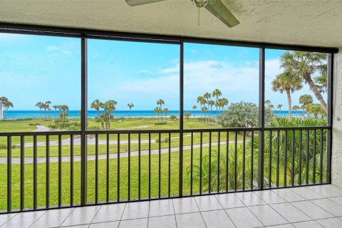 Condo in Longboat Key, Florida, 2 bedrooms № 2395844 - photo 18