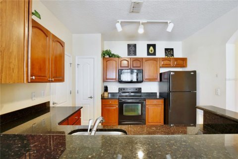 Condo in Kissimmee, Florida, 3 bedrooms  № 2236720 - photo 6