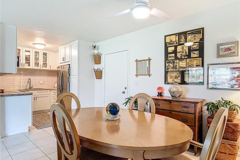 Condominio en venta en New Smyrna Beach, Florida, 2 dormitorios, 77.85 m2 № 2142296 - foto 8