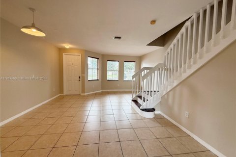 Adosado en alquiler en Homestead, Florida, 3 dormitorios, 155.98 m2 № 1939318 - foto 5