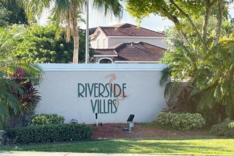 Adosado en alquiler en Homestead, Florida, 3 dormitorios, 155.98 m2 № 1939318 - foto 29