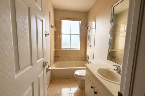 Adosado en alquiler en Homestead, Florida, 3 dormitorios, 155.98 m2 № 1939318 - foto 27