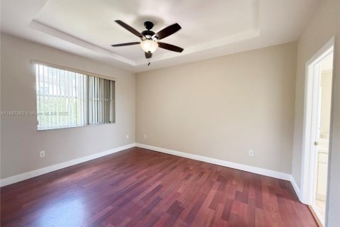 Adosado en alquiler en Homestead, Florida, 3 dormitorios, 155.98 m2 № 1939318 - foto 15
