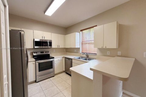 Adosado en alquiler en Homestead, Florida, 3 dormitorios, 155.98 m2 № 1939318 - foto 11