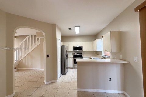 Adosado en alquiler en Homestead, Florida, 3 dormitorios, 155.98 m2 № 1939318 - foto 10