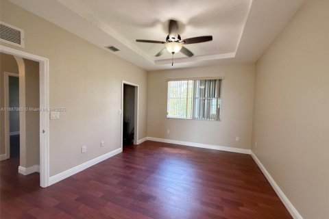 Adosado en alquiler en Homestead, Florida, 3 dormitorios, 155.98 m2 № 1939318 - foto 20