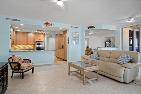 Condo in Jupiter, Florida, 3 bedrooms № 2394877 - photo 19