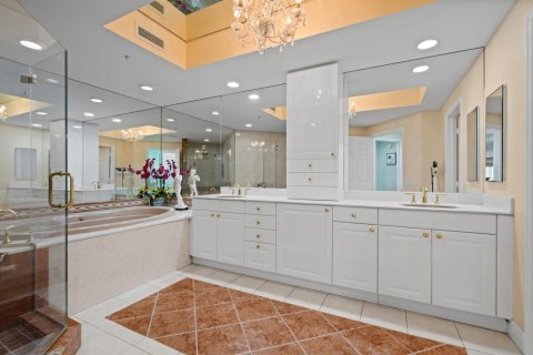 Condo in Jupiter, Florida, 3 bedrooms № 2394877 - photo 27