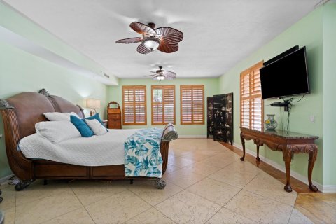 Condo in Jupiter, Florida, 3 bedrooms № 2394877 - photo 25