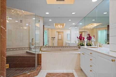 Condo in Jupiter, Florida, 3 bedrooms № 2394877 - photo 28