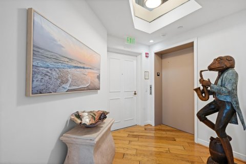 Condo in Jupiter, Florida, 3 bedrooms № 2394877 - photo 11