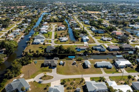 Terreno en venta en Punta Gorda, Florida № 2212754 - foto 17