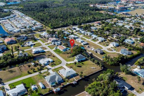 Terreno en venta en Punta Gorda, Florida № 2212754 - foto 16