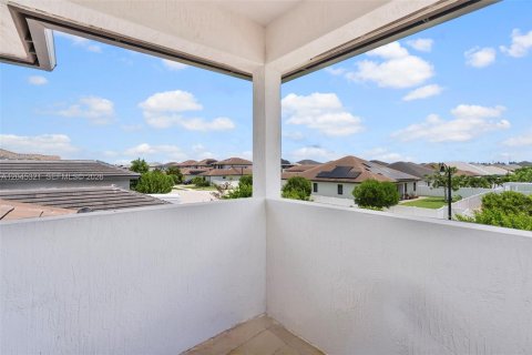 Casa en venta en Miramar, Florida, 4 dormitorios, 337.89 m2 № 2173222 - foto 29