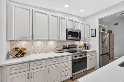 Villa ou maison à vendre à Winter Park, Floride: 4 chambres, 140.19 m2 № 2358588 - photo 6