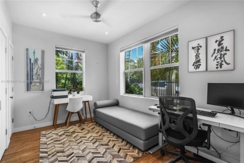 Condominio en venta en Miami Beach, Florida, 2 dormitorios, 70.61 m2 № 1806404 - foto 7