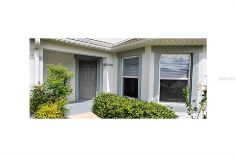 Casa en alquiler en Davenport, Florida, 3 dormitorios, 125.6 m2 № 1912428 - foto 2