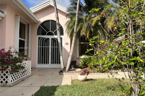 Villa ou maison à Hobe Sound, Floride 3 chambres, 187.38 m2 № 2352718