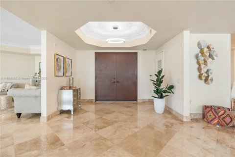 Снять в аренду кондоминиум в Лодердейл-бай-те-Си, Флорида 3 спальни, 371.89м2, № 2021581 - фото 15