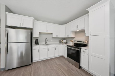 Villa ou maison à vendre à Tampa, Floride: 3 chambres, 113.99 m2 № 1829376 - photo 22
