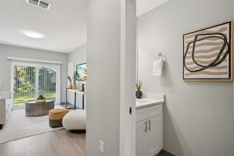 Villa ou maison à vendre à Tampa, Floride: 3 chambres, 113.99 m2 № 1829376 - photo 6