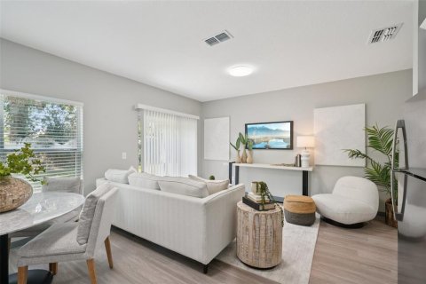 Villa ou maison à vendre à Tampa, Floride: 3 chambres, 113.99 m2 № 1829376 - photo 11