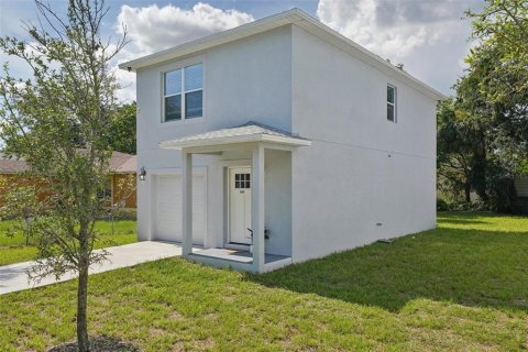 Villa ou maison à vendre à Tampa, Floride: 3 chambres, 113.99 m2 № 1829376 - photo 3