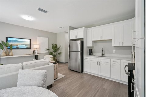 Villa ou maison à vendre à Tampa, Floride: 3 chambres, 113.99 m2 № 1829376 - photo 14