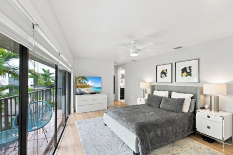 Touwnhouse à vendre à Miami, Floride: 2 chambres, 119.57 m2 № 2275795 - photo 26