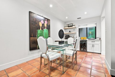 Touwnhouse à vendre à Miami, Floride: 2 chambres, 119.57 m2 № 2275795 - photo 14