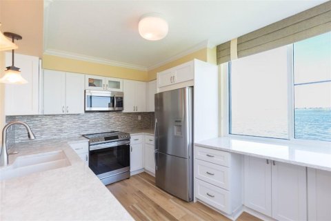 Condominio en venta en Saint Petersburg, Florida, 2 dormitorios, 122.17 m2 № 1659602 - foto 13