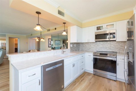 Condominio en venta en Saint Petersburg, Florida, 2 dormitorios, 122.17 m2 № 1659602 - foto 17