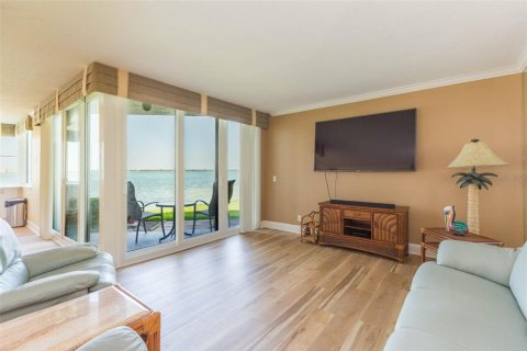 Condominio en venta en Saint Petersburg, Florida, 2 dormitorios, 122.17 m2 № 1659602 - foto 11