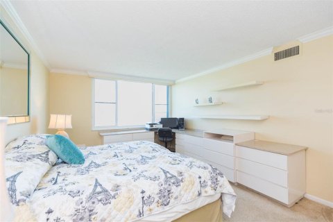 Condominio en venta en Saint Petersburg, Florida, 2 dormitorios, 122.17 m2 № 1659602 - foto 18